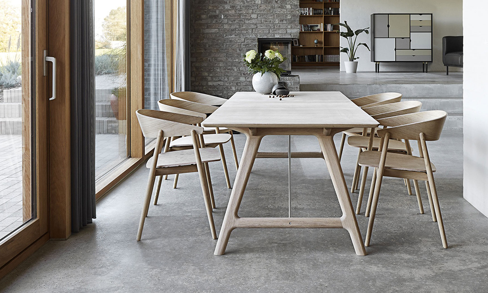 T7 Esstisch - Ausziehtisch aus massiver Eiche von Andersen Furniture