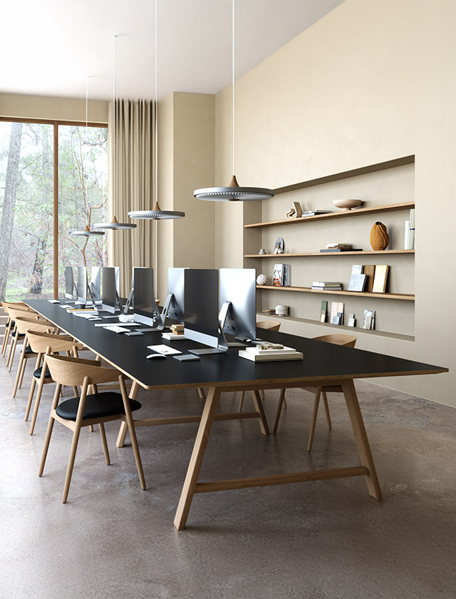 Der Tisch bietet eine breite Palette an Größenoptionen, mit fünf Standardabmessungen: 160 x 88 cm, 180 x 95 cm, 220 x 95 cm, 240 x 110 cm und 295 x 110 cm. Zusätzlich sind Sondergrößen erhältlich, um individuellen Bedürfnissen gerecht zu werden. Dank seiner maximalen Breite von bis zu 160 cm ist dieser Tisch vielseitig einsetzbar – nicht nur ideal für den Essbereich, sondern auch perfekt geeignet für Konferenzräume, wo ein zusätzlicher Platzbedarf für formelle Anlässe oder einfach mehr Raum um den Tisch herum erforderlich ist.