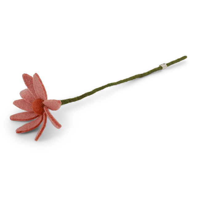 Gry & Sif Sommerblumen aus Wollfilz – Kosmee Blume in Hellpfirsich
