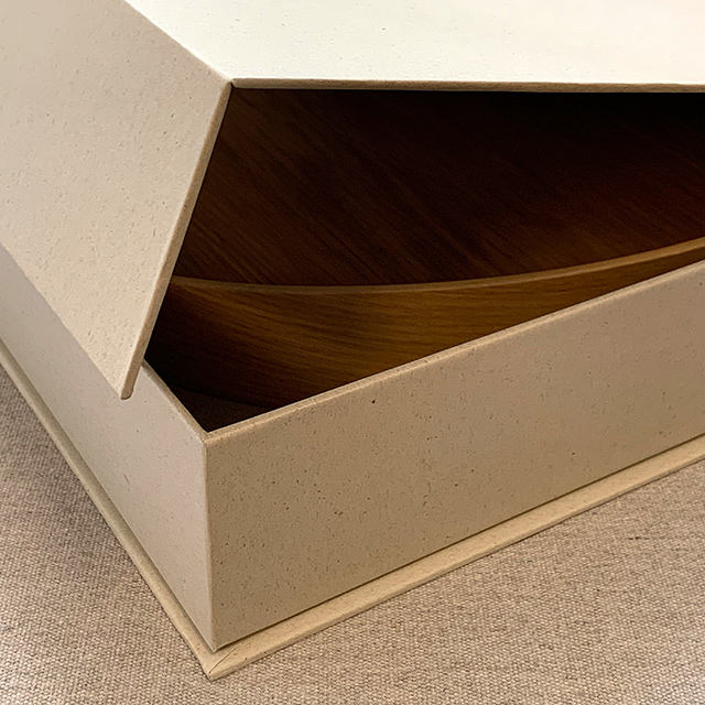 Geschenkkarton - V43 Top Tablett von FDB Møbler