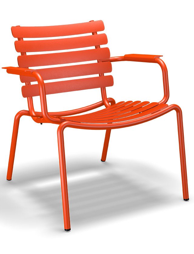 HOUE Alua Lounge Chair in Cayenne
