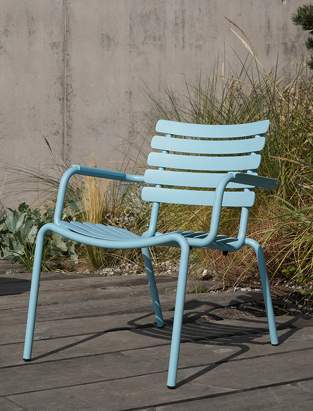 HOUE ALUA Outdoor-Lounge-Sessel aus Aluminium im modernen skandinavischen Design für Garten und Terrasse