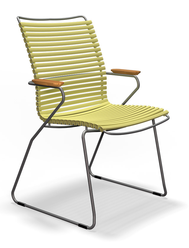 Click Dining Chair mit hoher Rückenlehne in Lemon Zest - Farbnummer 45 - Design Gartenstuhl von HOUE aus Dänemark - Lamellen aus Kunststoff und pulverbeschichtetes Stahl
