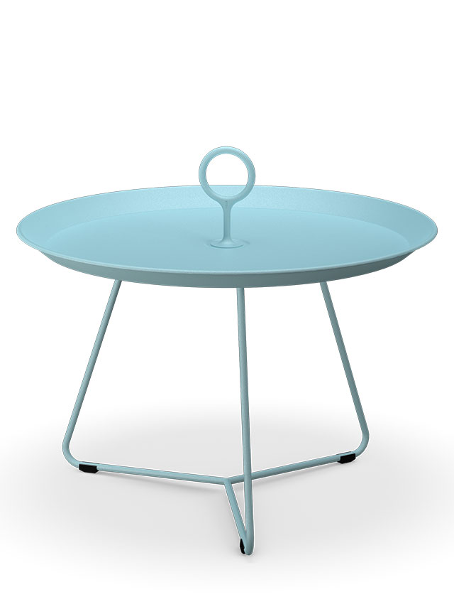 Eyelet Tray Tisch - Tragbarer Beistelltisch - in Ø60 cm und in der Farbe Ice Blue von HOUE