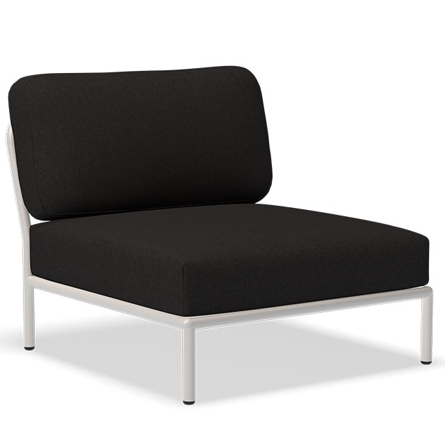 LEVEL Outdoor Sessel in Char - Sumbrella Heritage und der Rahmen in Muted White