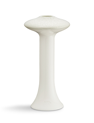 Ahlmann Kerzenhalter in Hellgrün von Kähler Design - Höhe 180 mm - Die Kappe des Pilzkerzenhalters ist Hellgrün. In diesen Ahlmann Pilz-Kerzenhalter passen Tafelkerzen.