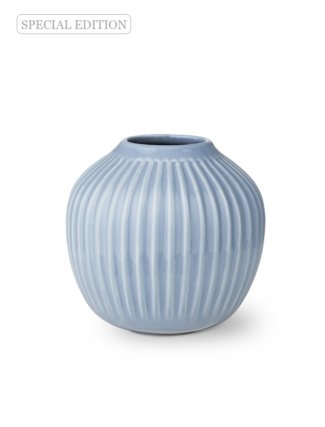 Hammershøi Vase, klein in Hellblau von Kähler Design - Special Edition