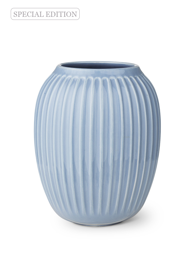 Hammershøi Vase, medium in Himmelblau von Kähler Design - Special Edition