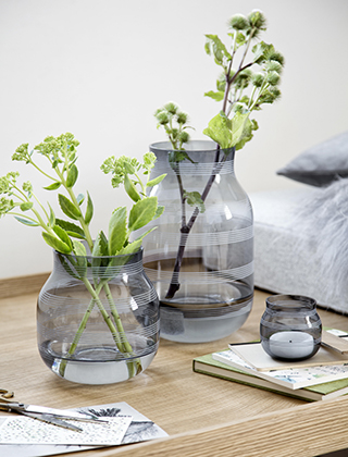 Omaggio Glasvasen & Teelichtglas von Kähler Design