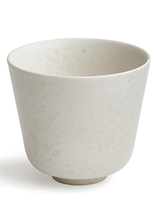 Ombria Tasse in Marmorweiß von Kähler Design