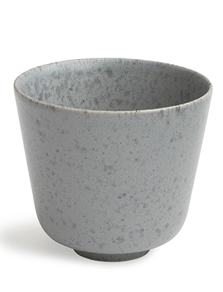 Ombria Tasse in Schiefergrau von Kähler Design
