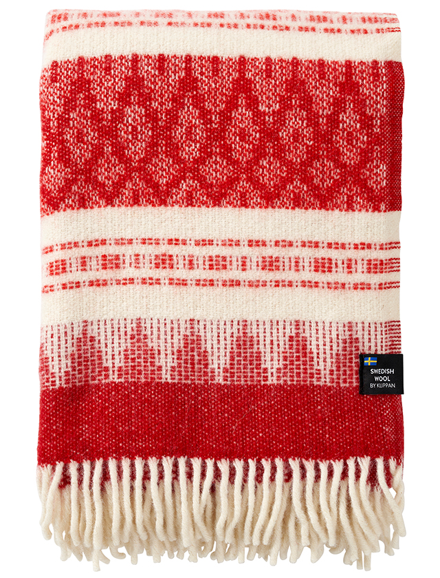 Freja Wolldecke in Red aus schwedischer Wolle von Klippan Yllefabrik
