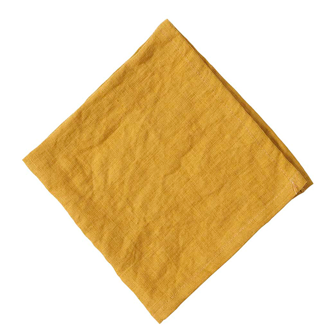 Linn Servietten in Mustard aus 100% Leinen aus der Klippan Yllefabrik