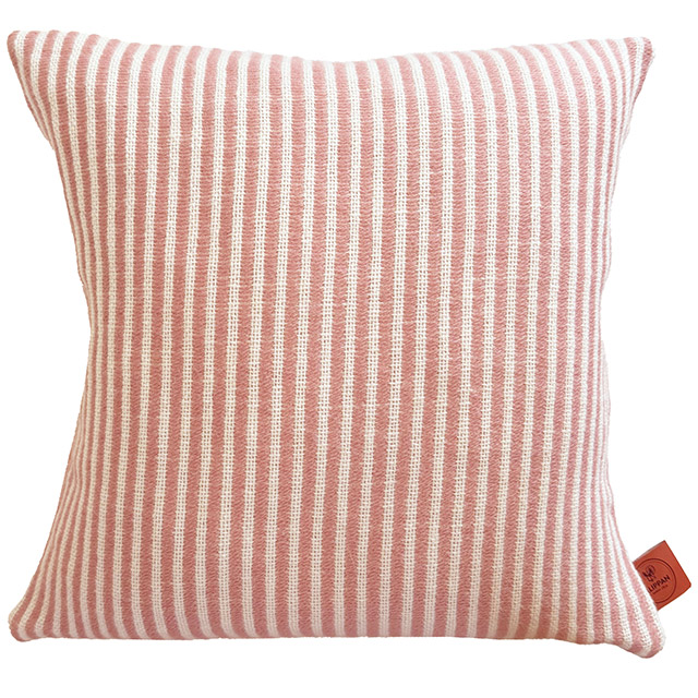 Klippan Rib Kissenbezug Pink – skandinavisches Streifendesign
