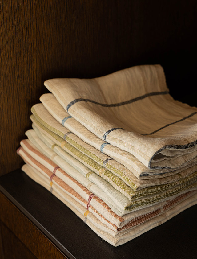 Talven Tuoksut in Linen-Brown (Servietten und Geschirrtuch)