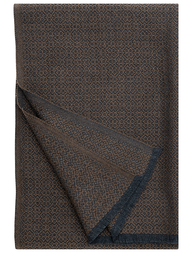 Koli Merino-Decke in Black-Blue von Lapuan Kankurit