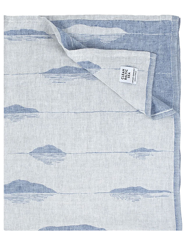Merellä Dusch- und Badetuch in Linen Blue von Lapuan Kankurit.