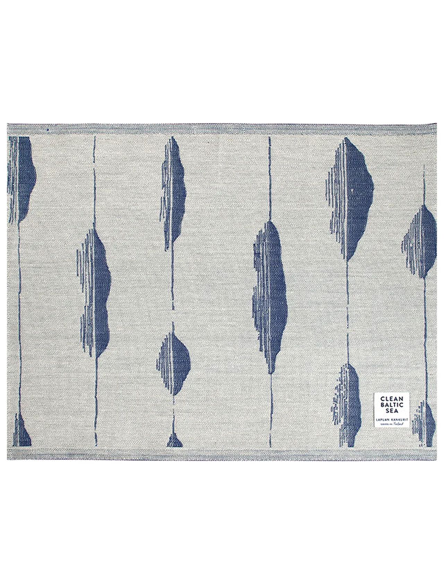 Merellä Saunaauflage klein in Linen Blue von Lapuan Kankurit.