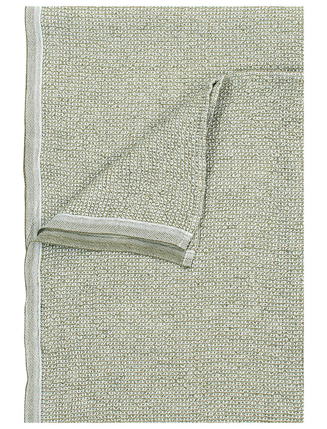 Terva Duschtuch aus Tencel in der Farbe White Olive von Lapuan Kankurit aus Finnland.