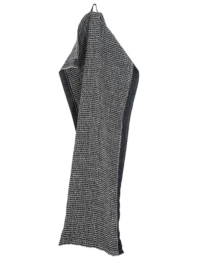 Terva Gästehandtuch aus Tencel in der Farbe Black Linen von Lapuan Kankurit aus Finnland.