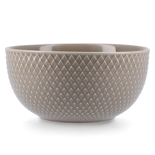 Müslischale von Lyngby Porcelæn aus der Rhombe Earth Kollektion in der Farbe Clay.