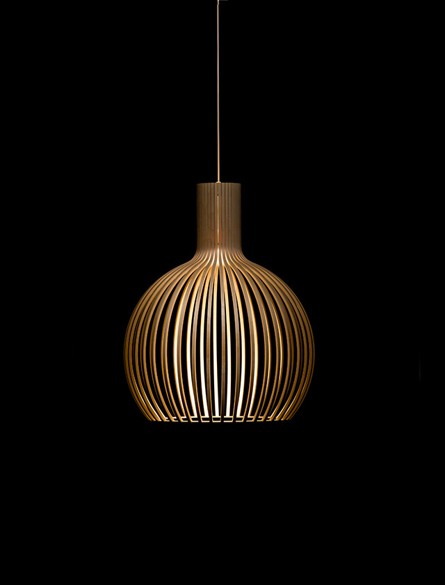 Secto Design Octo Tre - 4242 Pendelleuchte aus Birkenholz
