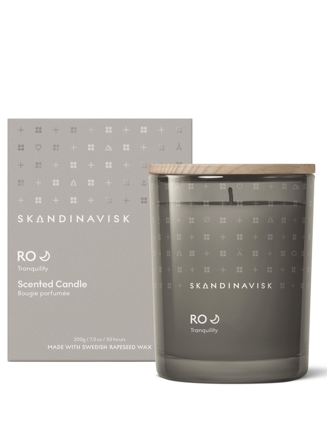 Skandinavisk RO Duftkerze 200 g im grauen Glas mit Holzdeckel und Originalverpackung