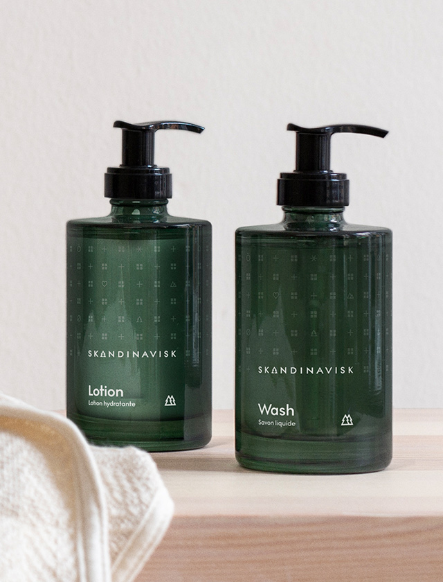 Skandinavisk SKOG Pflegeprodukte mit Lotion und Wash