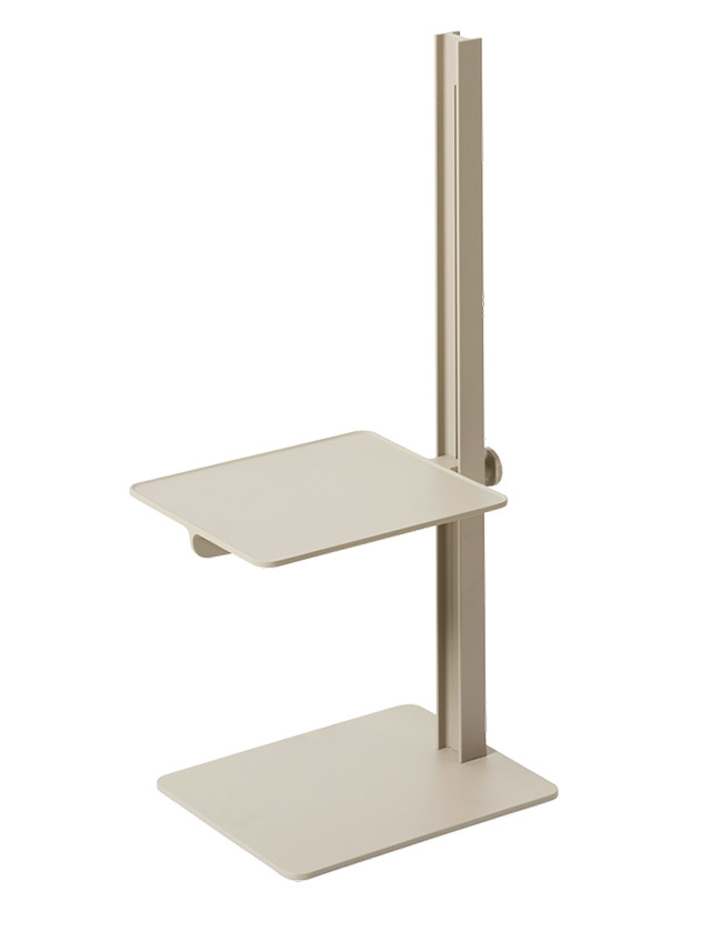 Museum Sidetable aus Aluminium in Beige