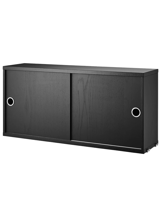 String Schrankelement – Hängeschrank mit Schiebetüren, 20 cm Tiefe in schwarz gebeizter Esche