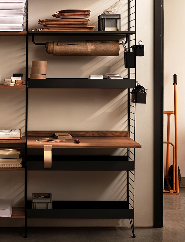 String Furniture Arbeitstisch in Walnussfurnier – Schreibtischplatte für String Regal