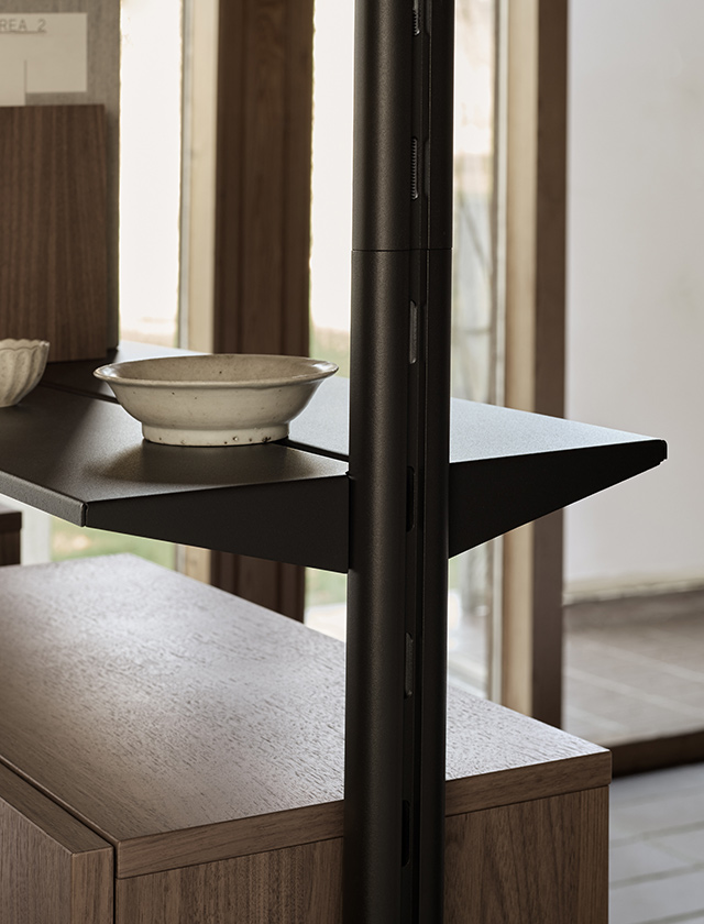 Pira G2 Regal-System - Regalpfosten in verschiednen Größen von String Furniture